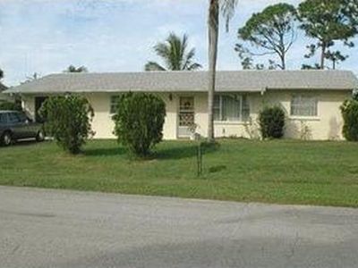 381 SE Lancaster Ave, Port Saint Lucie, FL, 34984
