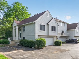 352 New Haven Dr Unit 352, Cary, IL 60013