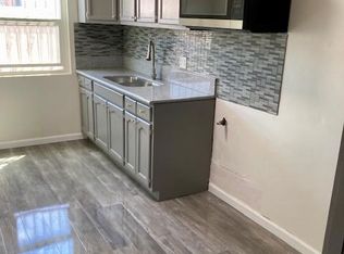 1017 W 90th St, Los Angeles, CA 90044