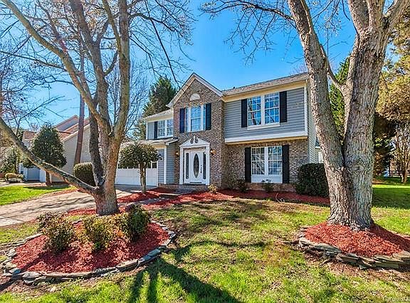 2nd image of 8907 Carastan Dr