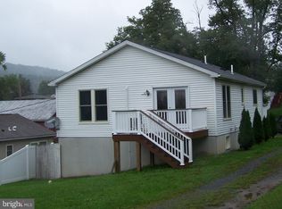 18 S High St, Millerstown, PA 17062
