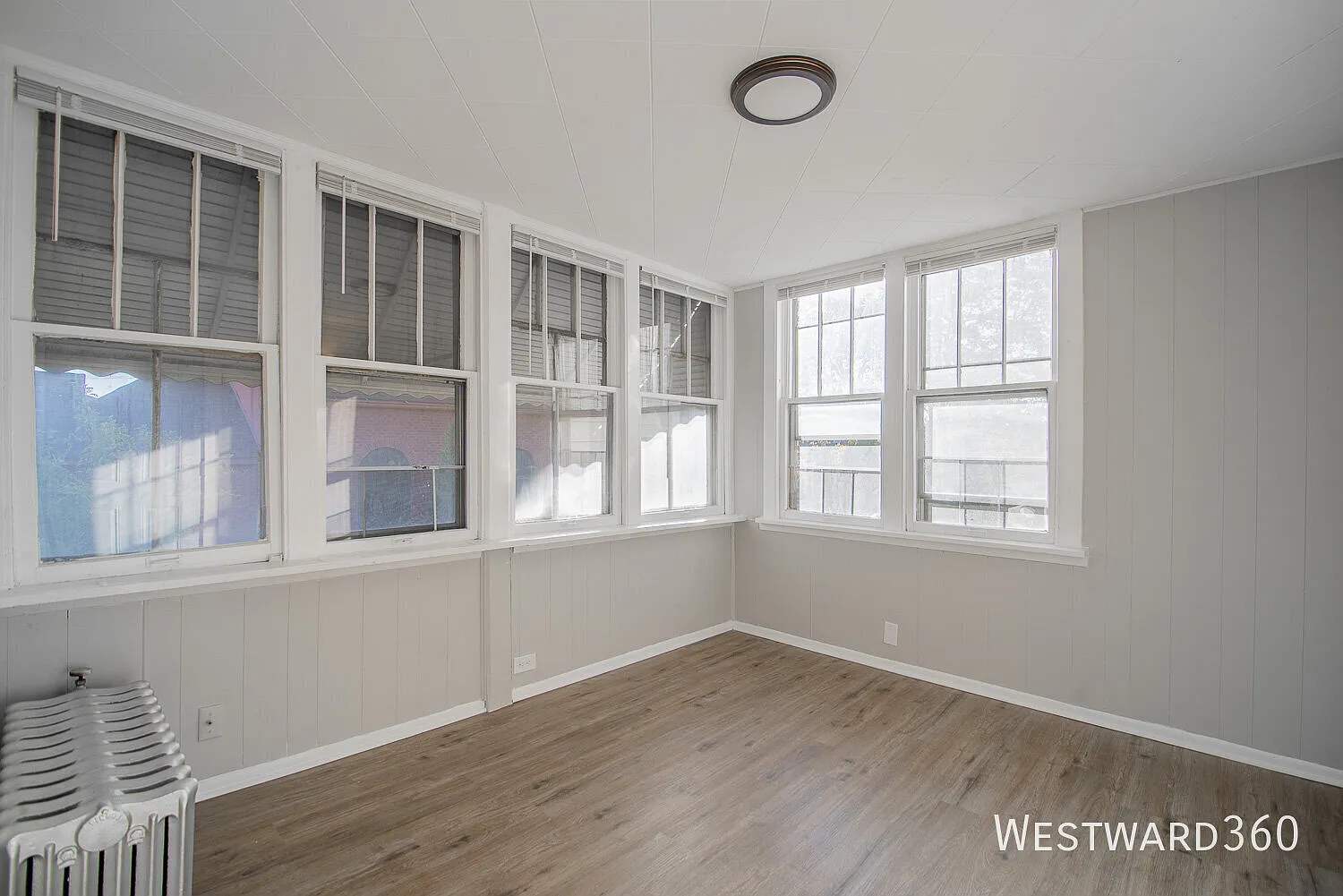 4011 Elm Street, 1R — Photo 4