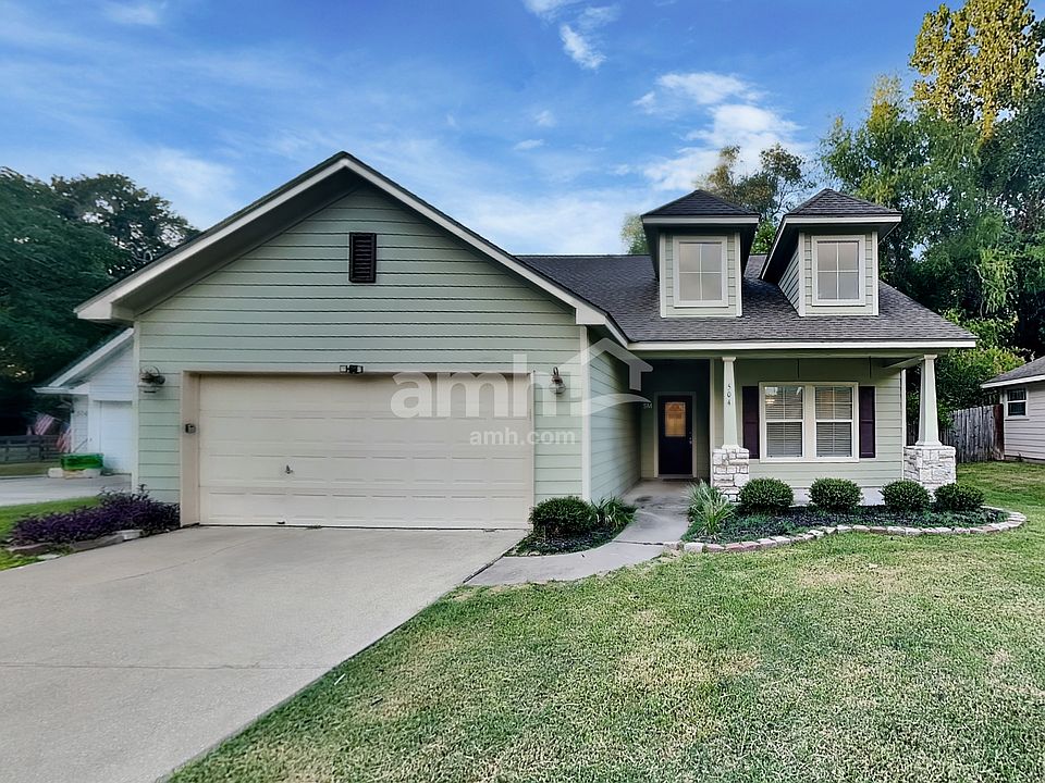 1st image of 504 Forest Glen St