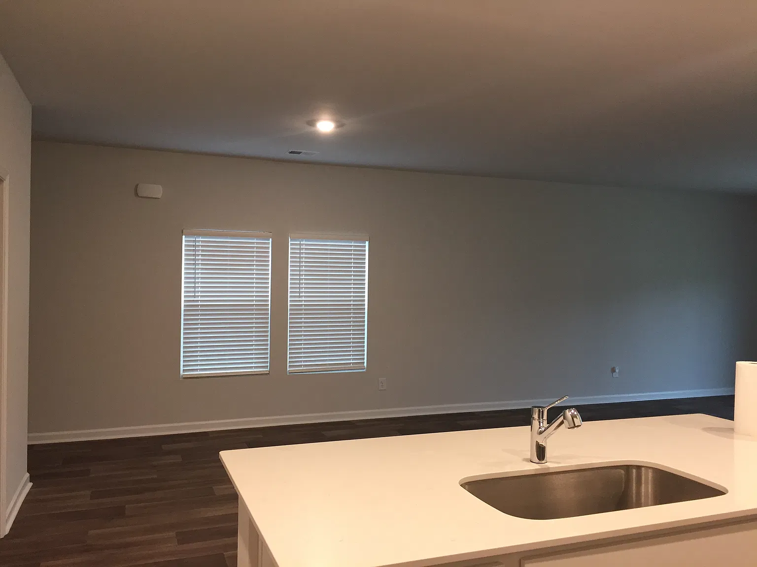 4 bed, 1819 sqft, $2,325 — Photo 3