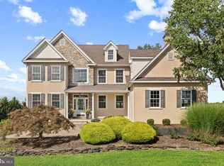 521 Dewar Dr, Telford, PA 18969