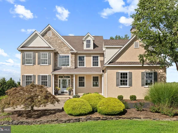 521 Dewar Dr, Telford, PA 18969