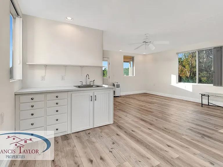 4435 Palomar Dr #1 — Photo 3