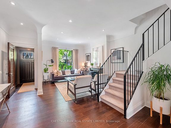 5th image of 113 Cottingham St