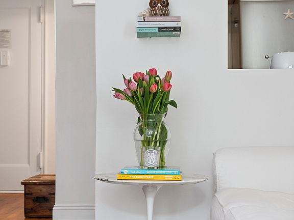 3rd image of 212 E 77th St APT 2A