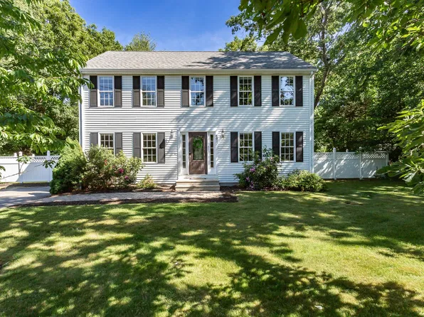 80 Slater St, Attleboro, MA 02703