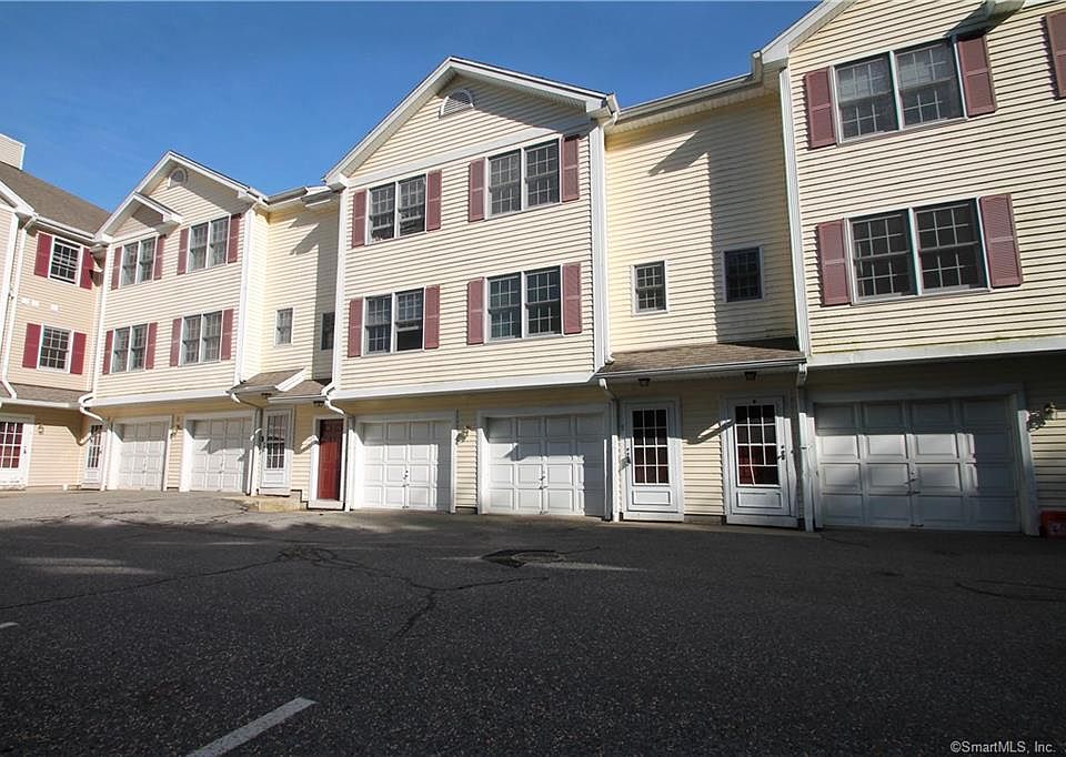 1st image of 7 East Court #7