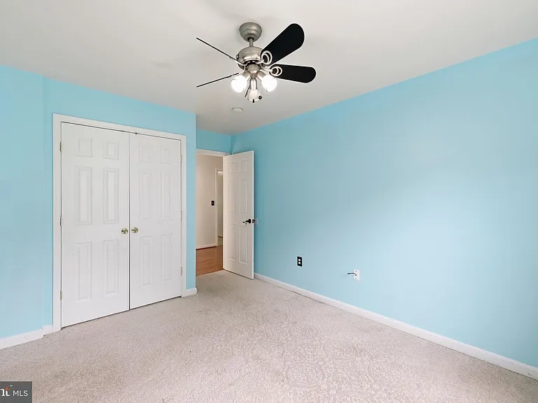 2917 Markhams Grant Dr — Photo 49
