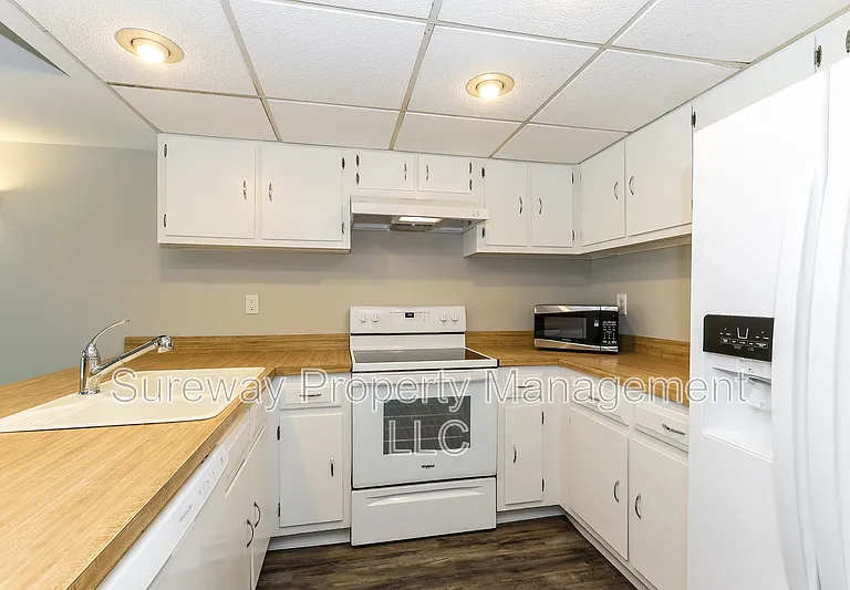 1810 Pennland Ct — Photo 10