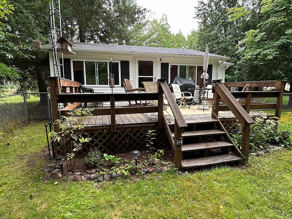 1st image of 5567 N Athey Ave