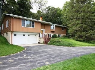 N997 Cold Spring Rd, Fort Atkinson, WI 53538