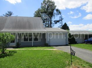 15 Gainscott Ln, Willingboro, NJ 08046