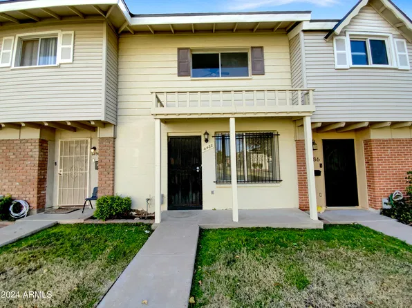 4488 E BELLEVIEW Street, Phoenix, AZ 85008