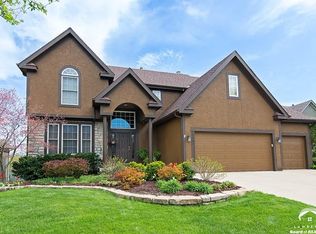 22821 W 44th Ter, Shawnee, KS 66226