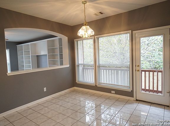 3rd image of 10002 Terrace Park