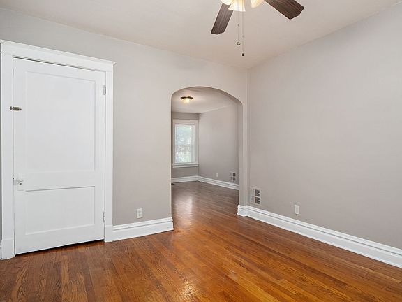 5th image of 4535 Cleveland Ave #1E