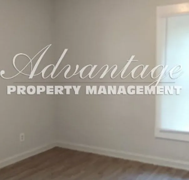 847 Ayers St — Photo 9