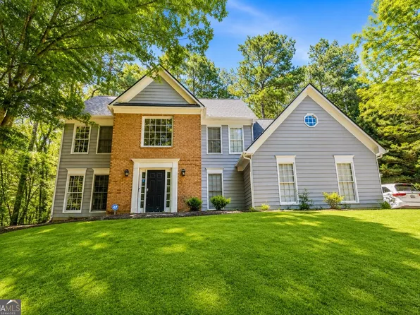 1180 Roseberry Ct, Grayson, GA 30017