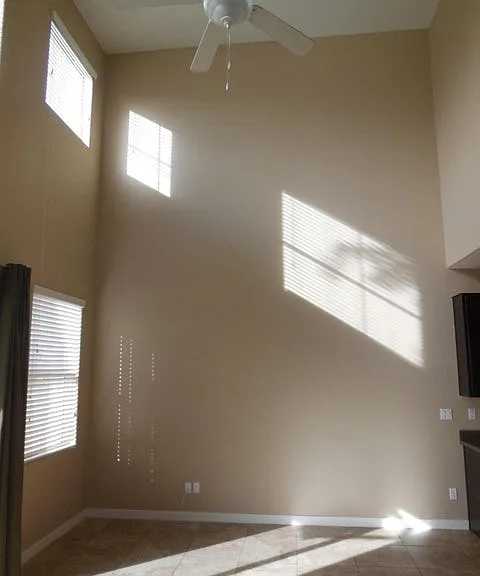 1131 E Cedar St — Photo 28
