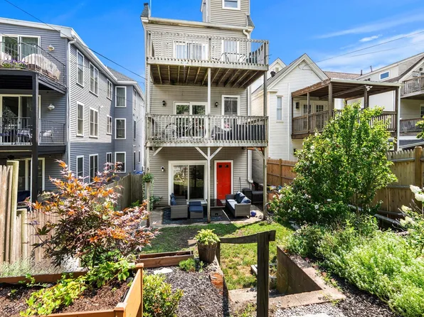 784 E 4th St Unit 1, South Boston, MA 02127