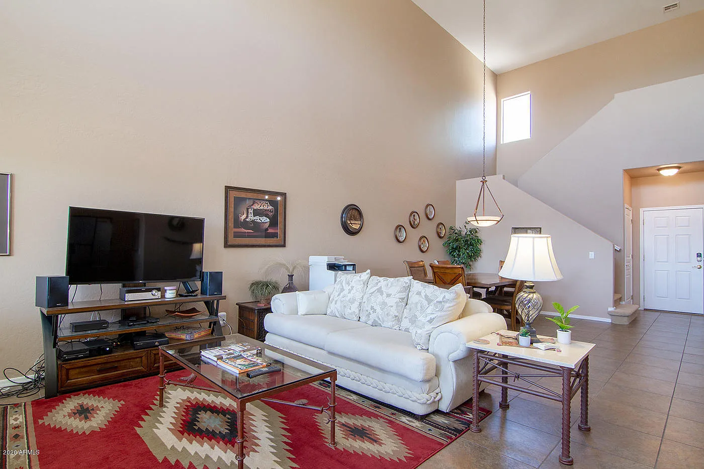 3 bed, 2.5 bath, 1828 sqft, $6,000 — Photo 4