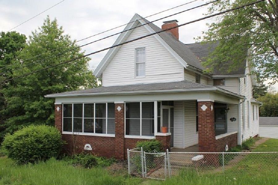 2601 Mesker Park Dr, Evansville, IN 47720 Zillow