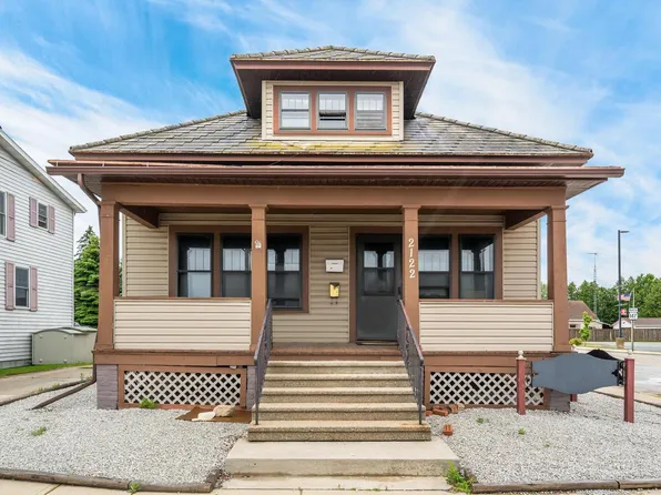2122 Washington STREET, Two Rivers, WI 54241
