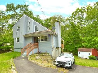 5009 Yukon Dr, East Stroudsburg, PA 18302