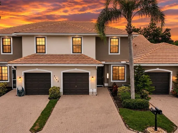 7745 Woodbrook Cir APT 3703, Naples, FL 34104
