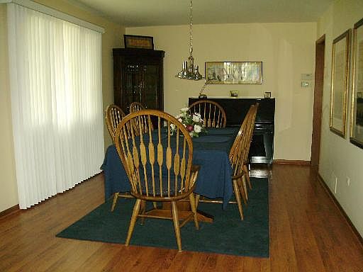 3rd image of 12865 Circle Pkwy