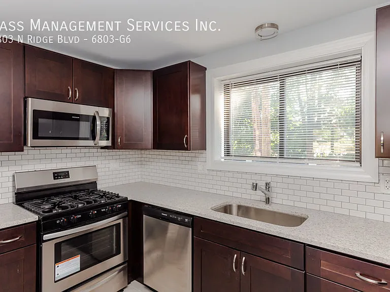 6801-09 N Ridge Blvd — Photo 15