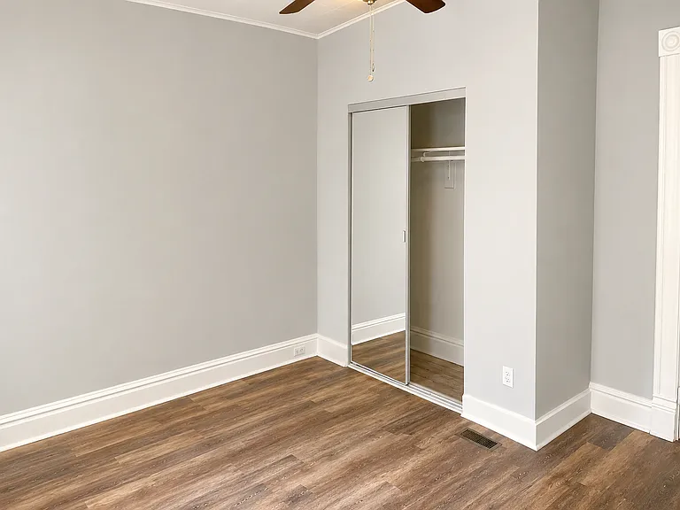 708 Coit Ave NE — Photo 9