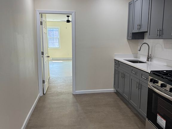 2nd image of 566-568 Newark Ave #5