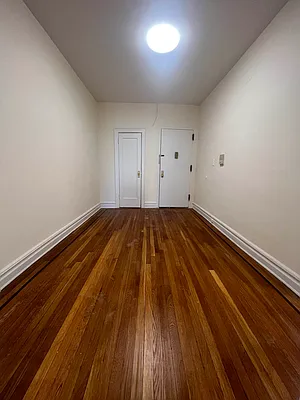 Rented by Voro New York | media 16