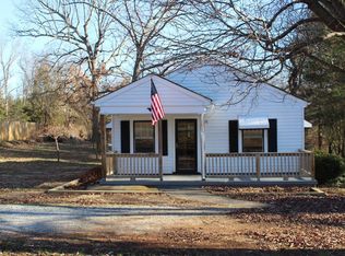 226 Old Graves Mill Rd, Lynchburg, VA 24502