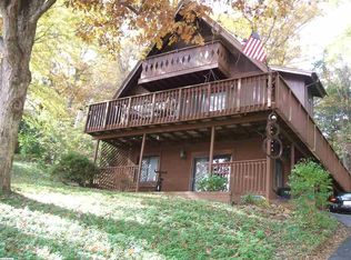 1440 Aiken St, Staunton, VA 24401