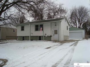 3018 Pedersen Dr, Omaha, NE 68144