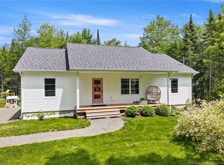 17 Peabody Rd, Lincoln, NB E3B8Z5