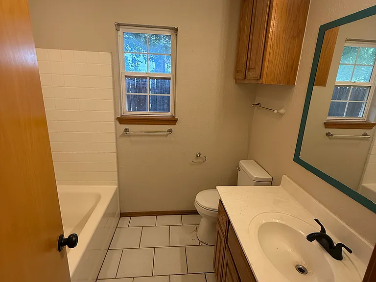 3005 Kaeylee Ln — Photo 14