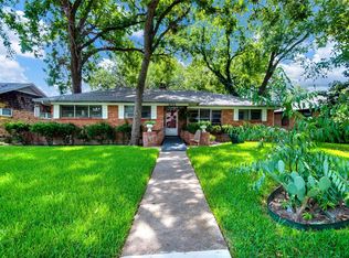 9728 Shadydale Ln, Dallas, TX 75238