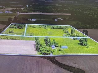 858 Beard Rd, East Palestine, OH 44413