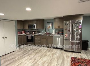 1111 E 400 S UNIT B, Salt Lake City, UT 84102