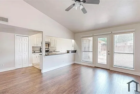 1137 Gannon Dr — Photo 8