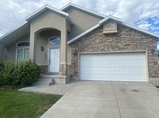 1598 W Dove Meadows Ln, West Jordan, UT 84088