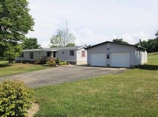 398 Mount Carmel Rd, Chillicothe, OH 45601