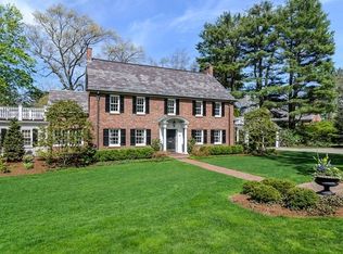 10 Clark Rd, Wellesley, MA 02481